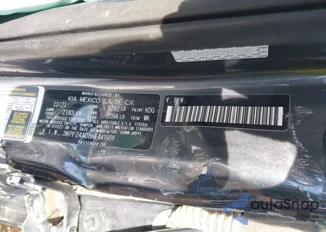 2022 Kia Forte Fe z USA, uszkodzony, nr VIN 3KPF24AD8NE441659